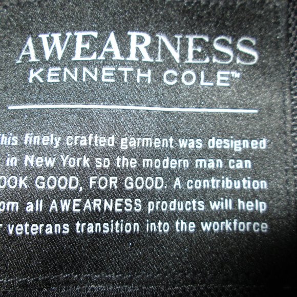 Suit, Men's, Jacket 52 R, Pants 40 R, with Pronto Uomo Shirt and Pocket Square - Picture 6 of 12